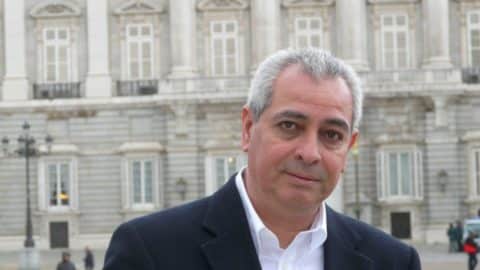 ‘El asesinato de Laura Olivo’, de Jorge Eduardo Benavides, obra ganadora del Premio de Novela Fernando Quiñones