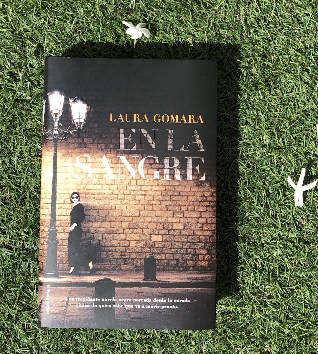 En la sangre, el nuevo thriller de Laura Gomara que te hará ver la vida  desde otro ángulo – El Placer de la Lectura