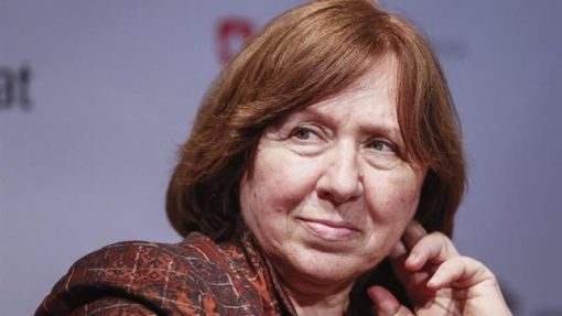 Svetlana Alexiévich fundará una editorial sólo para mujeres