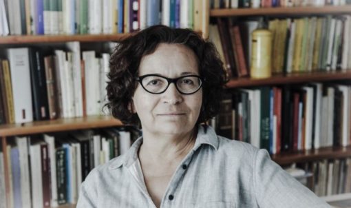 Concha García: La escritora que mira por los entresijos