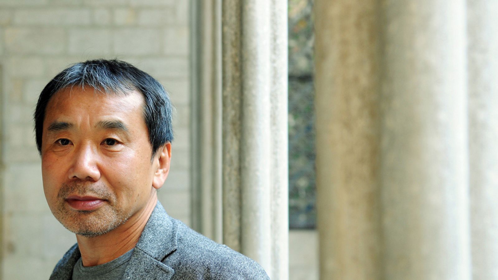 Los 5 libros que Haruki Murakami recomienda leer una vez en la vida