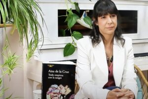 Después de Las herederas, uno de los mejores libros del año según Babelia, vuelve la Premio Euskadi de Literatura con una historia sobre la búsqueda del amor y sobre la fe.
