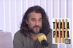 «Es un libro súper duro, súper seco, con un ritmo muy, muy rápido. Es muy valiente, muy directo y, si quieres entretenerte, es el libro ideal» nos dice Manuel Jabois sobre esta novela